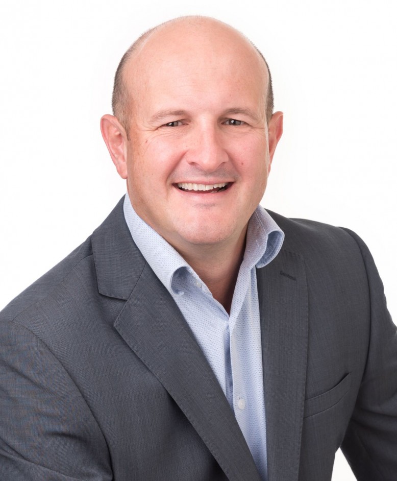 Johnathon-square-1-778×942